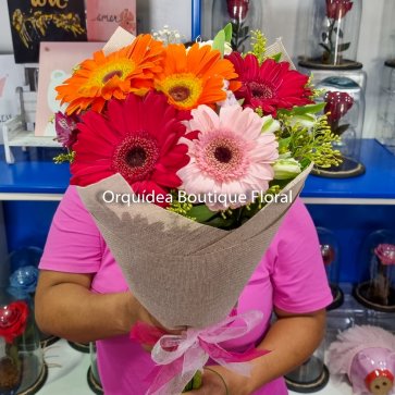 Ramo de 6 Gerberas