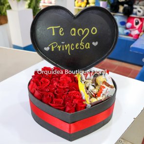 Corazón de Rosas y Chololates