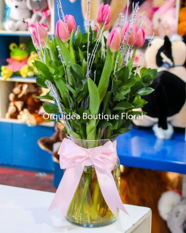 Jarrón de 10 Tulipanes