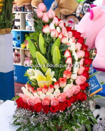 Media Luna de Rosas Premium